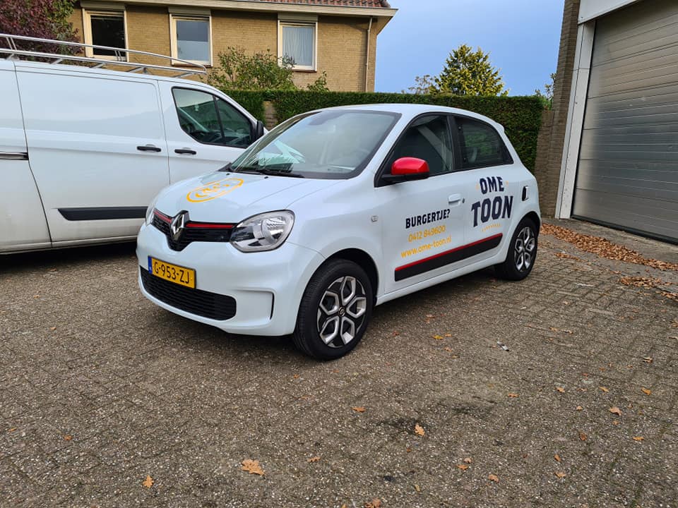 Ome Toon autobelettering